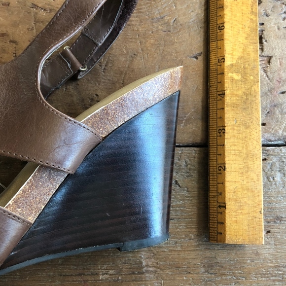 Me Too Fresia Brown Leather Wedge Sandals 7.5 - Picture 8 of 8
